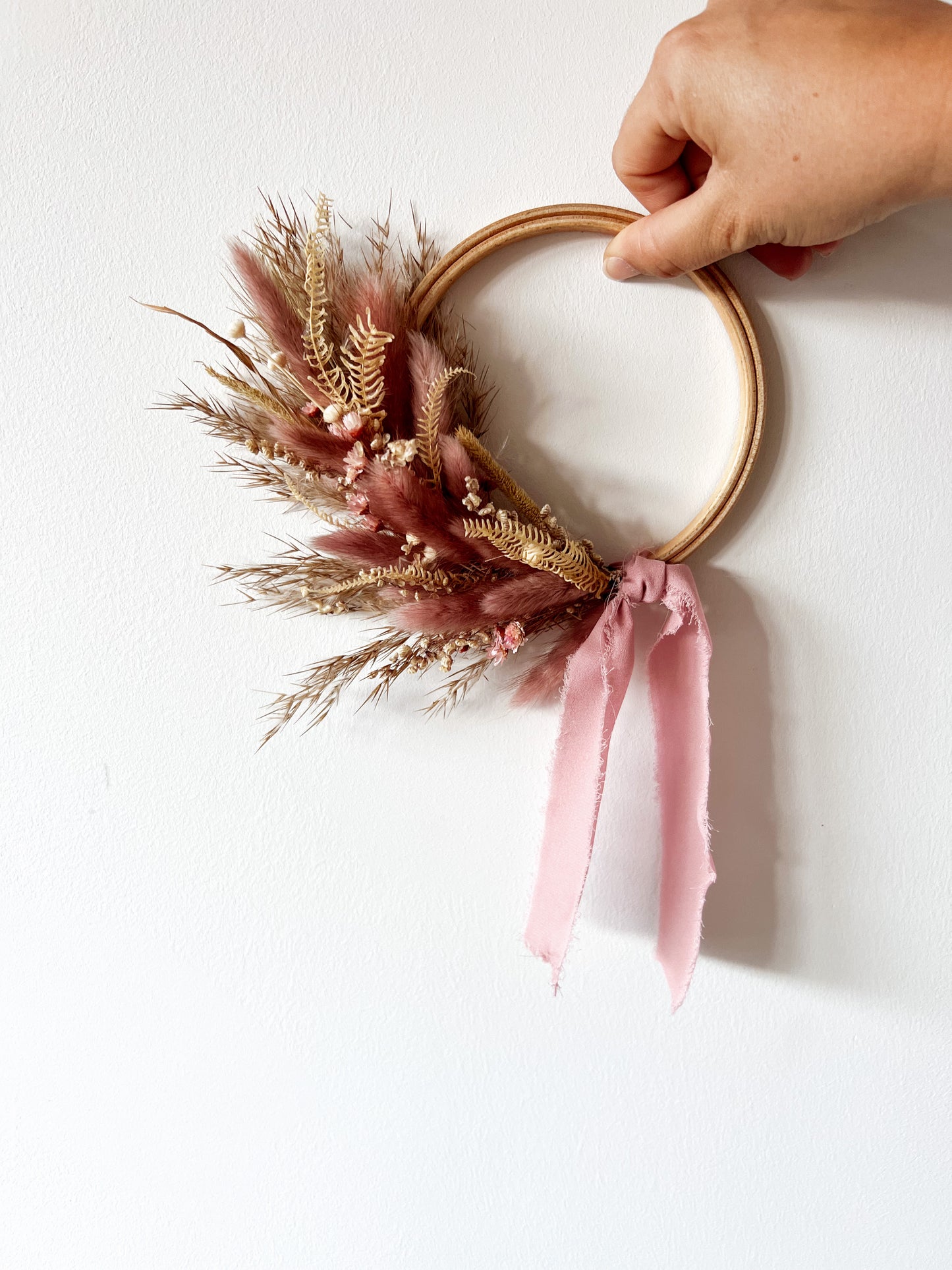 Mini droogbloemenkransje