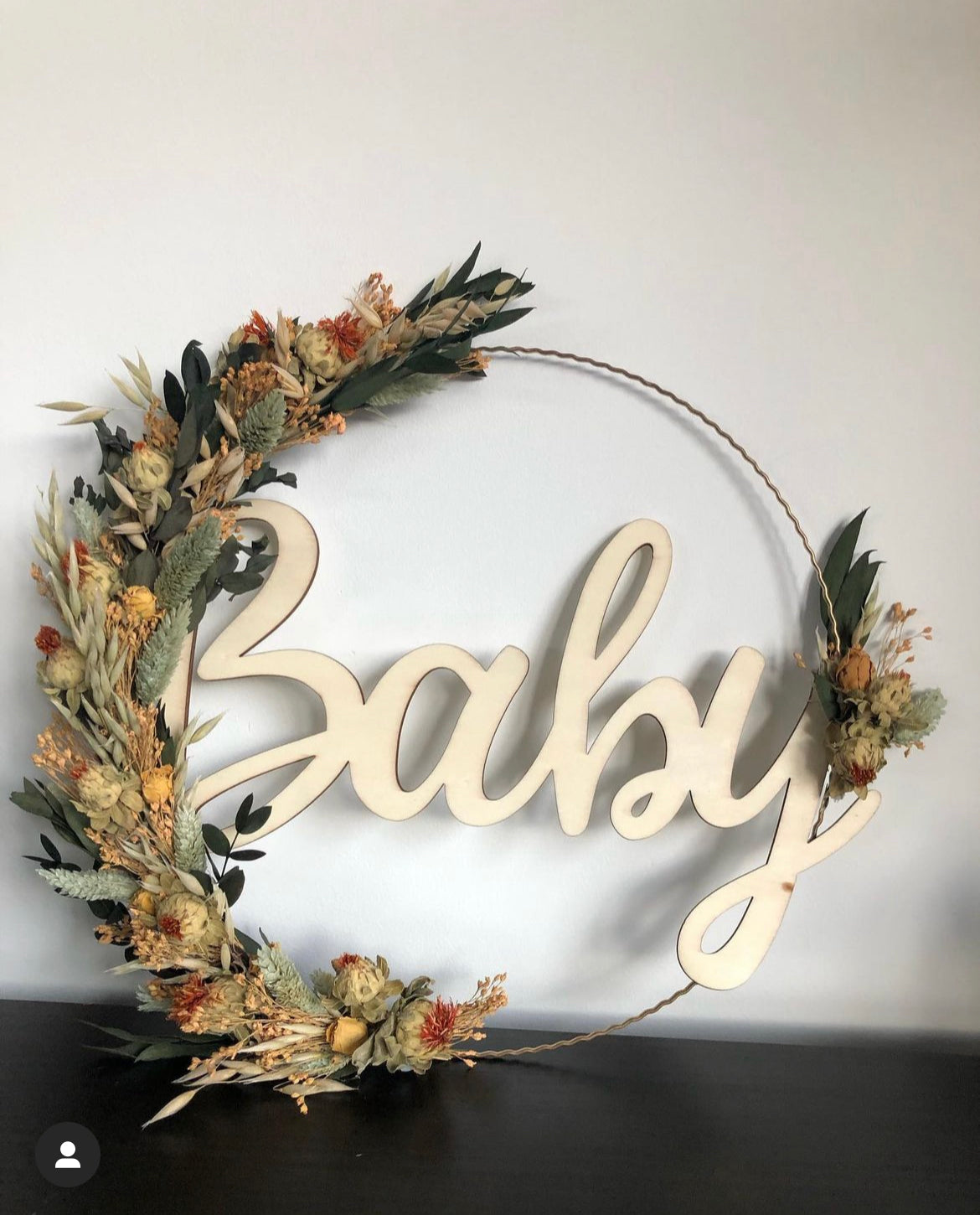 Flowerhoop met houten naam